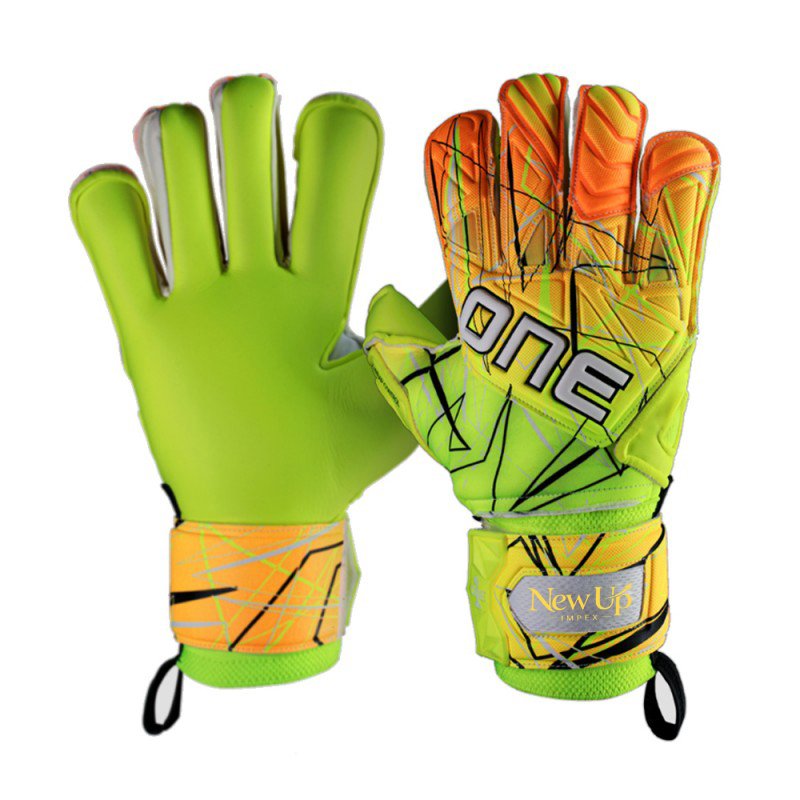 10 Goalkeeper Gloves - Image 1